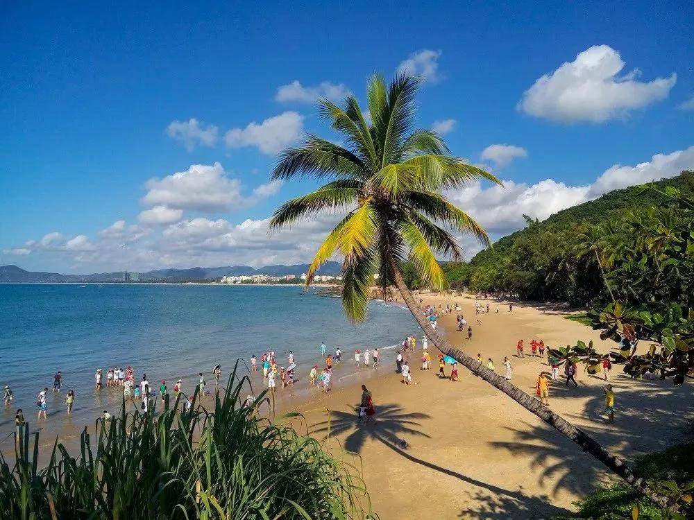 海南，热带魅力的璀璨天堂！🌴